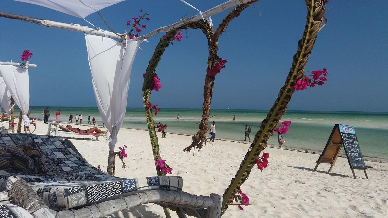 Nyumba Ya Afrika Bed & Breakfast Ватаму Екстериор снимка