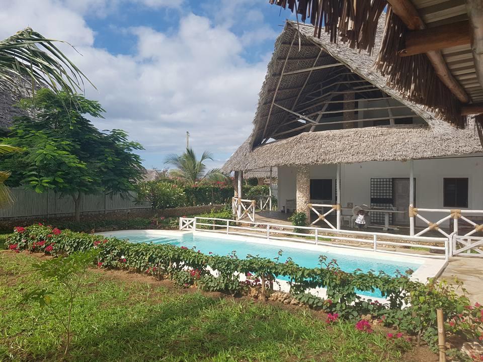 Nyumba Ya Afrika Bed & Breakfast Ватаму Екстериор снимка