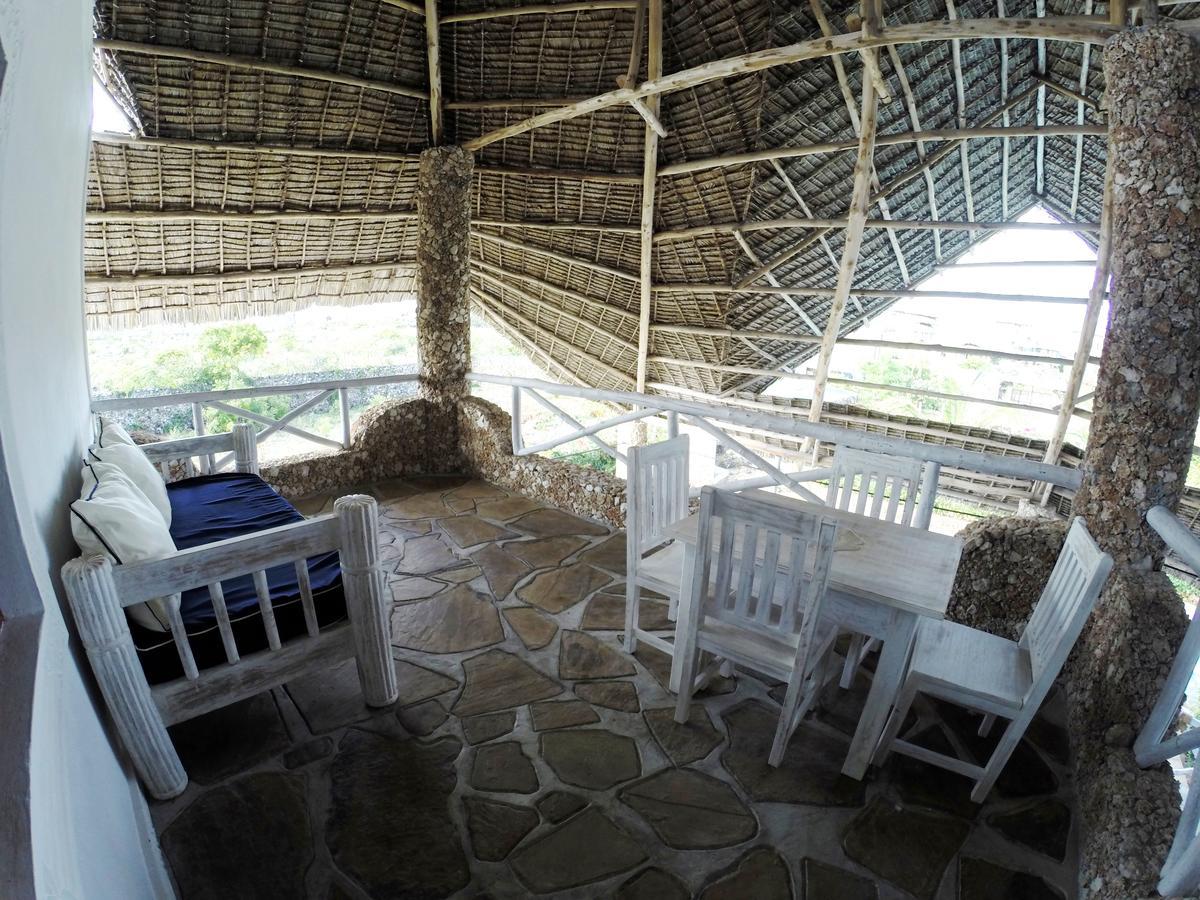 Nyumba Ya Afrika Bed & Breakfast Ватаму Екстериор снимка