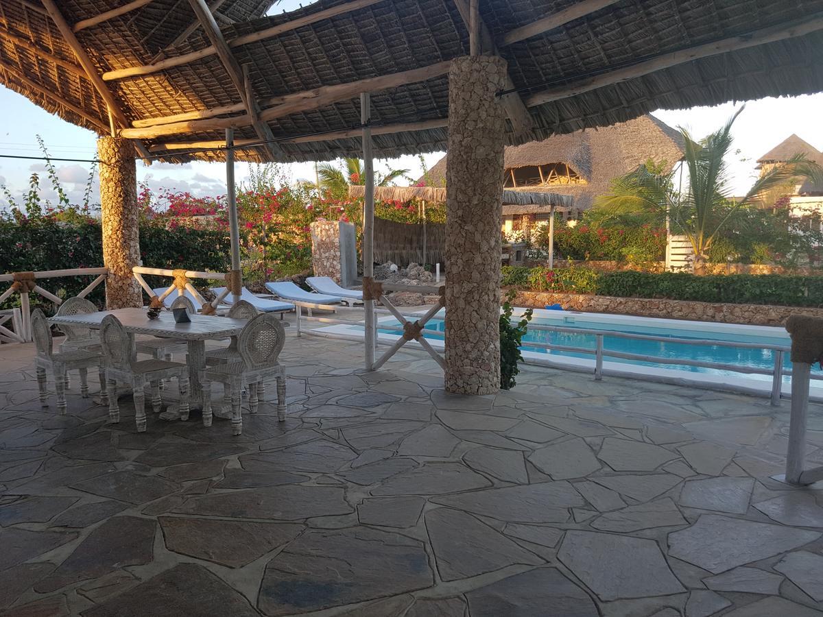 Nyumba Ya Afrika Bed & Breakfast Ватаму Екстериор снимка