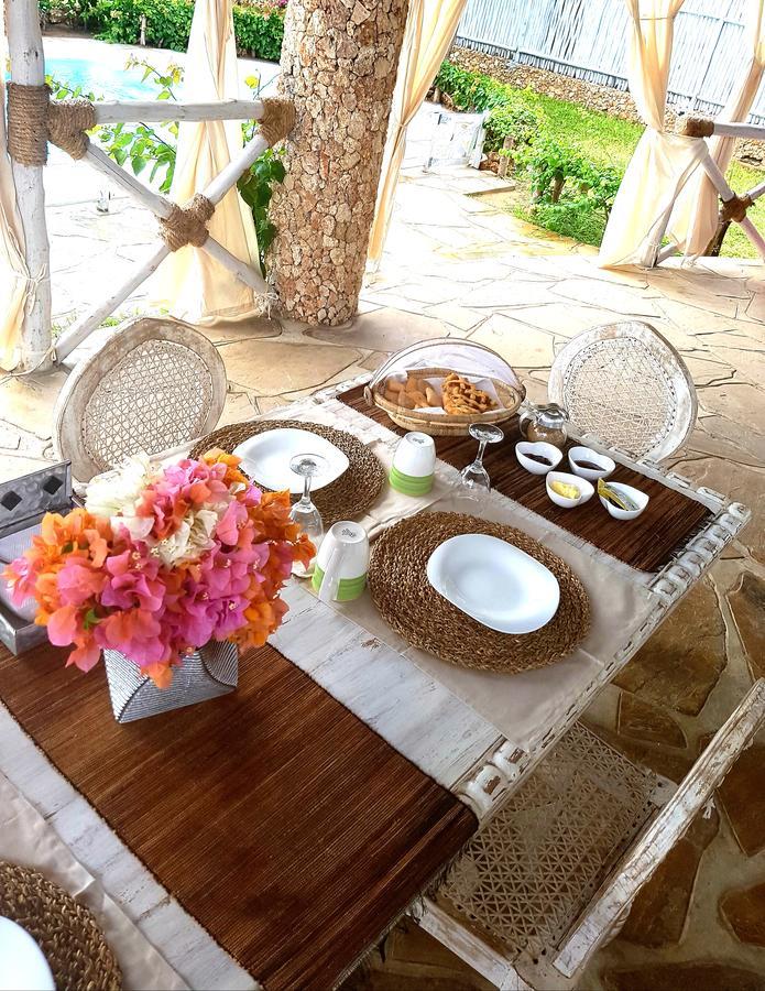 Nyumba Ya Afrika Bed & Breakfast Ватаму Екстериор снимка