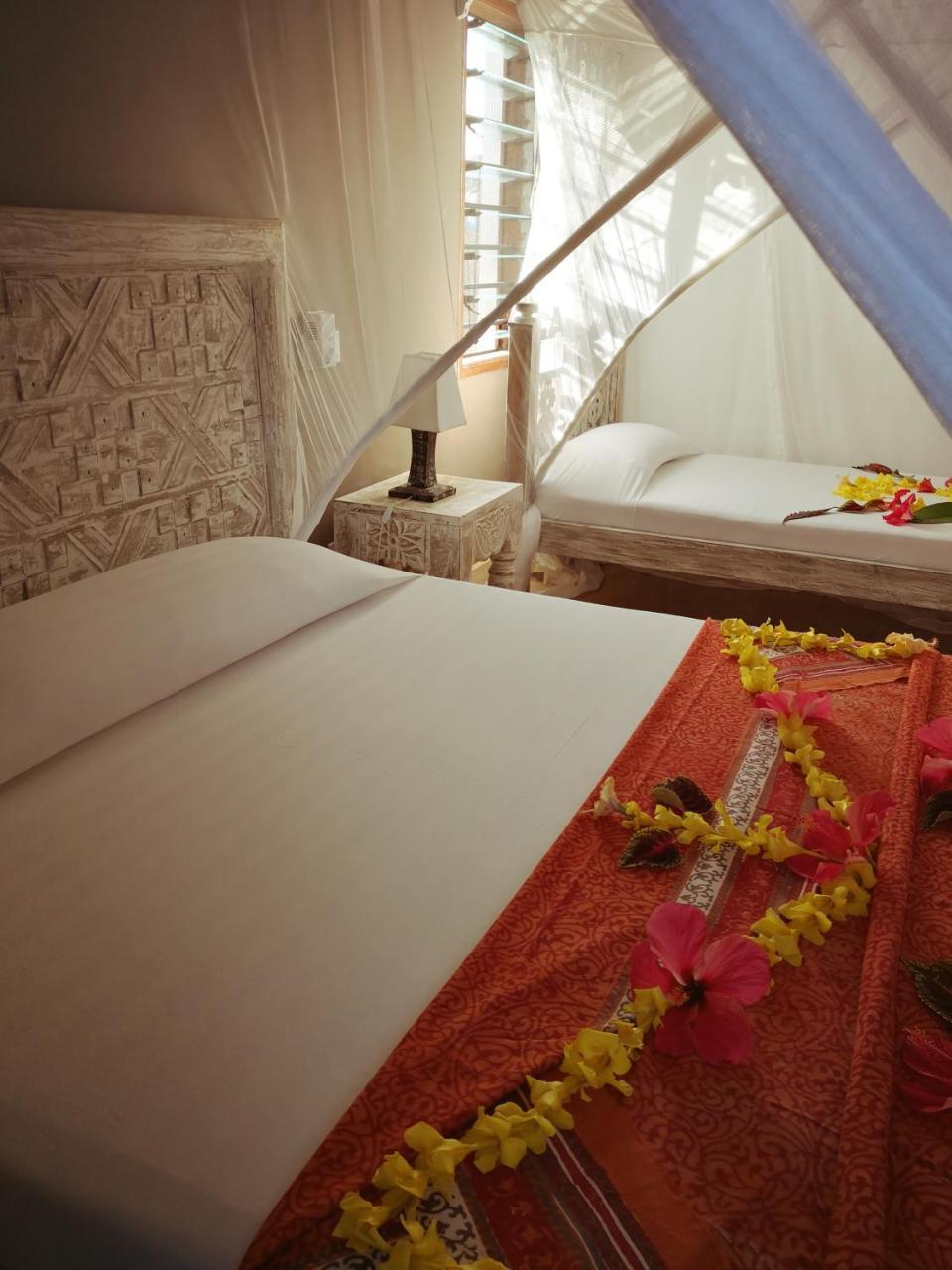Nyumba Ya Afrika Bed & Breakfast Ватаму Екстериор снимка